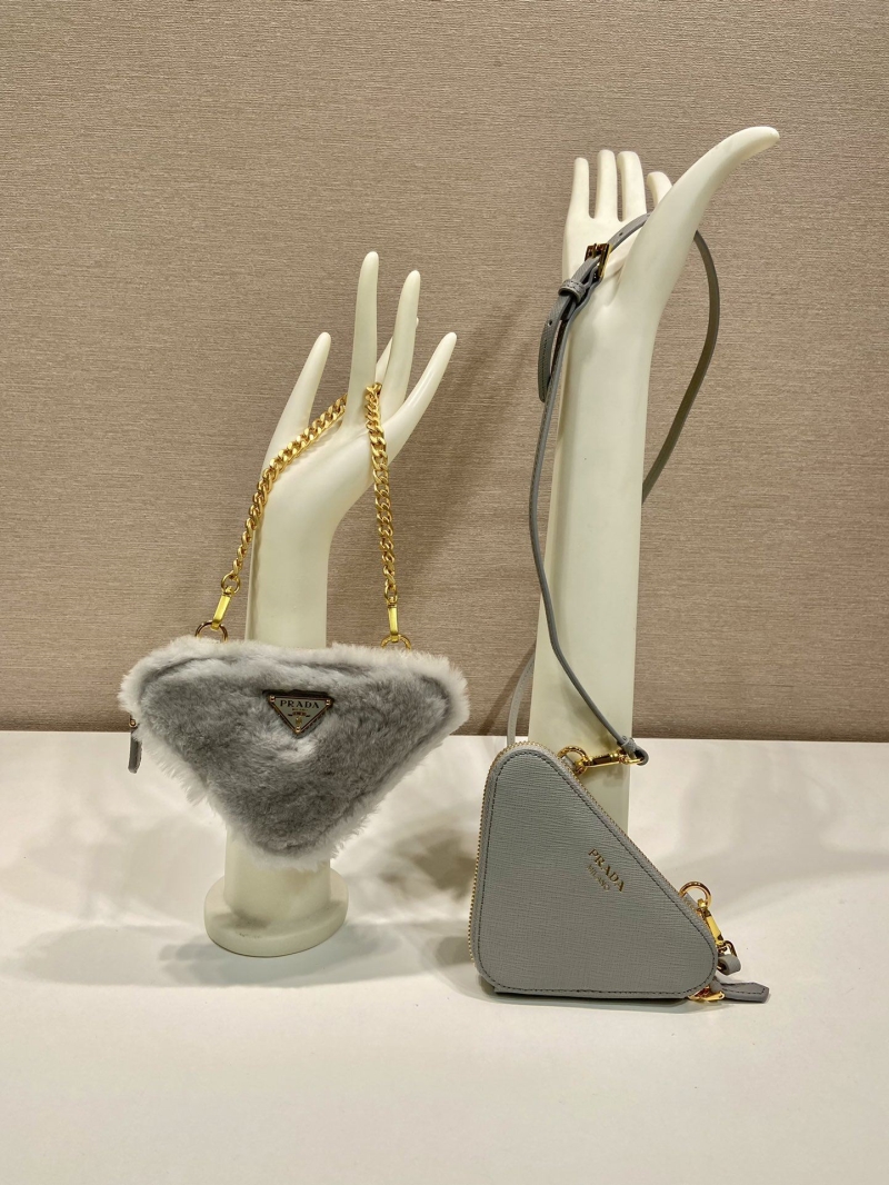 Pra*a triangle pouch